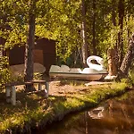 Hotel Komáří Louka Nova Olesna