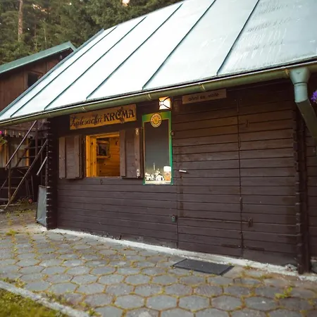 Hotel Komari Louka