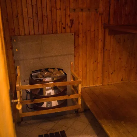 Hotel Komari Louka *