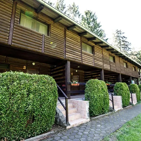 Komari Louka Hotell