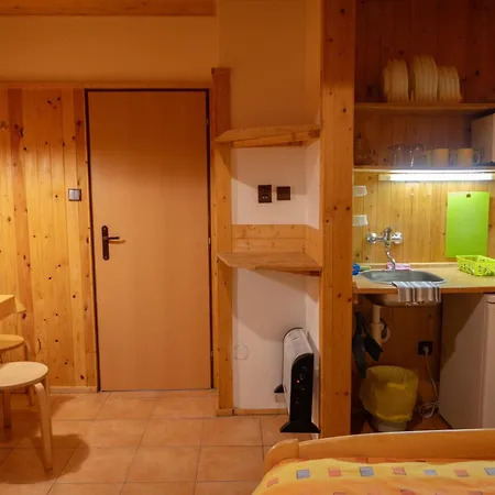 Hotel Komari Louka
