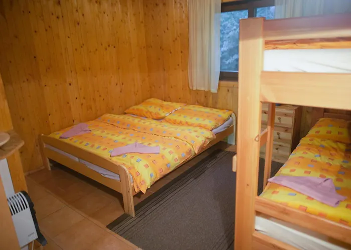 Hotel Komari Louka *