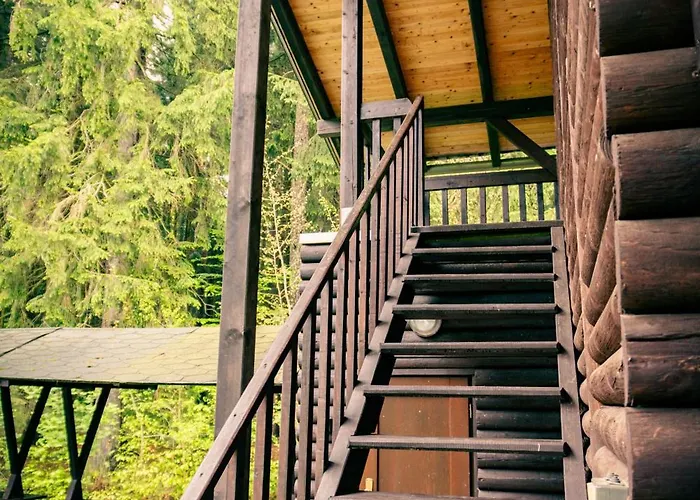 Komari Louka Hotell Nova Olesna